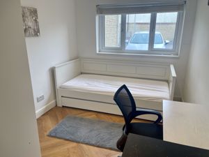 Living Area- click for photo gallery